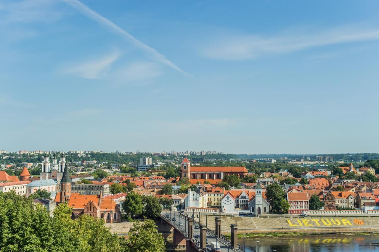 Lovely 1-Bedroom Apartment In Kaunas Old Town エクステリア 写真
